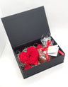 Rosa Stabilizzata Rossa con Cioccolato Misto disponibile in Cofanetto